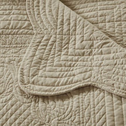 Madison Park Madison Park Luxe Quilted Throw Blanket - Damask Stitching Design, Cotton Filled Spread, Ultra Soft, Cozy Bedding for Living Room Couch, Sofa, Bed, 60x72", Scalloped Borders Khaki