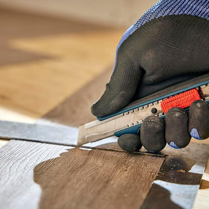 BOSCH H11-12100-1 18mm Snap-Off Utility Knife | Soft Grip, Slider Mechanism, and Integrated Blade Snap