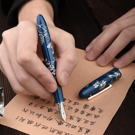 HONG DIAN N23 Blue Rabbit Fountain Pen, Long Blade Medium Nib Silver Trim, New Year Lucky Rabbit Carving Design, Smooth Writing Pen with Converter and Metal Pen Box Set