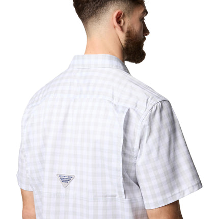 Columbia Men's Super Slack Tide™ Camp Shirt, Cool Grey Palaka Grid, Medium