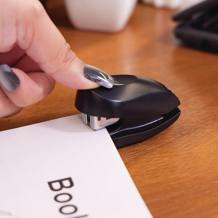 Swingline Tot Stapler with Built-in Staple Remover, Pre-Packed with 1000 Swingline Standard Staples, Black (S7079171)
