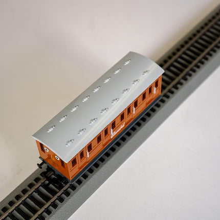 Bachmann Trains - Thomas & Friends Clarabel Coach - HO Scale
