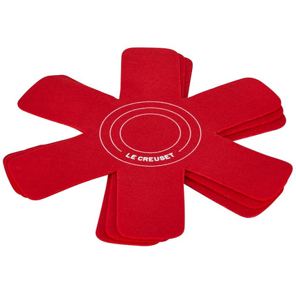 Le Creuset Set of 3 Felt Cookware Protectors - Cerise