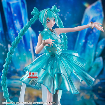BANPRESTO Emeraldgem BP29326P Hatsune Miku Evolve Clearluxe, 28 cm, Multicoloured, Collectible Figure, Ideal for Anime Fans
