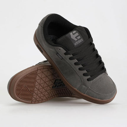 Etnies Kingpin - Classic Skate Heritage Fashion Style with on-Trend Puffy Look, Reinforced Cupsole, Cushioned Fit, Everyday Sneakers