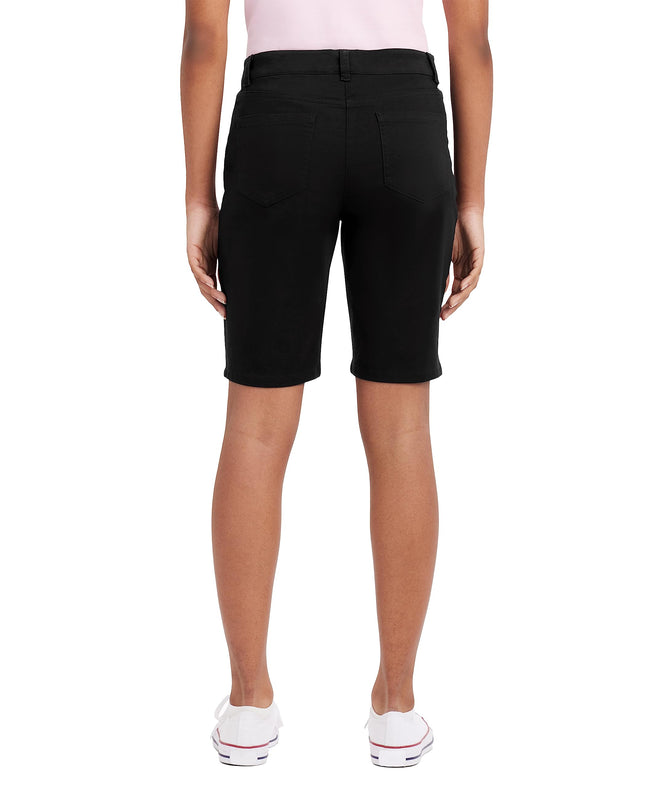 IZOD Women's Juniors Uniform Skinny Bermuda Stretch Twill Short, Black, 5