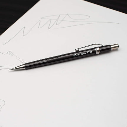 Portaminas Pentel Sharp, 0,7 mm Barriles Metálicos, Borrador de Repuesto, el color del barril puede variar (P207MLEBP)