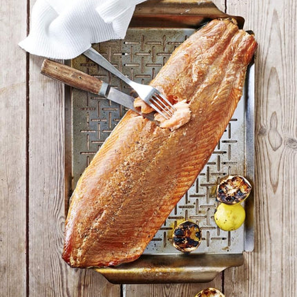 Weber Deluxe Grill Pan (44 x 39cm) - Heat Resistant & Dishwasher Safe BBQ Grill Pan made of Stainless Steel, ideal for Sautéing Vegetables and Frying Seafood - Silver (6435)