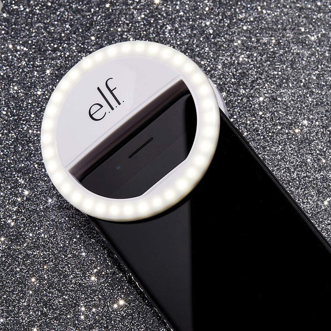 e.l.f. Glow On The Go Selfie Light, Anneau Lumineux pour Téléphone, 36 Ampoules, 3 Niveaux de Luminosité, Illumine, Met en Valeur, Crée un Studio Photo Nomade, 2 Piles AAA Incluses