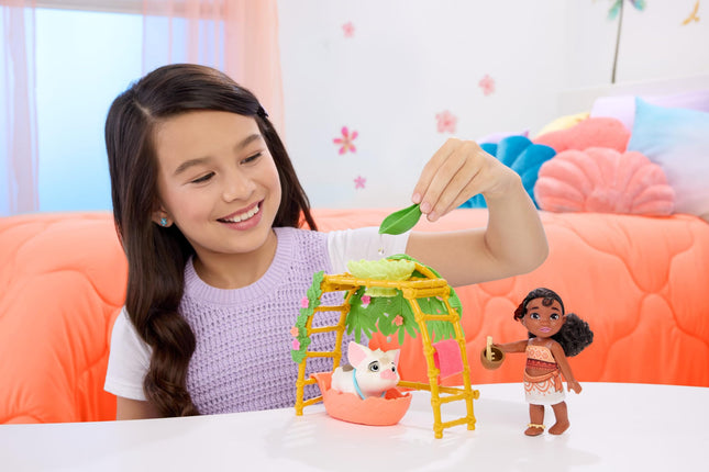 Mattel Disney Moana 2 Simea y Pua Set de juego Hora del baño con muñeca, amigo animal, bañera y más de 10 accesorios, juguetes inspirados en la película