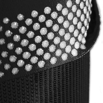 Bauerfeind Sports Compression Upper Leg Sleeves (1 Pair) - Thigh & Hamstring Sleeves for Improved Blood Circulation & Recovery - Thigh Wrap for Quad Support (Black, Small, Short)