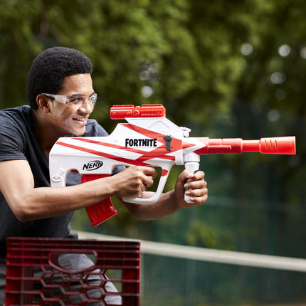 Lanzador de dardos motorizado NERF Fortnite B-AR