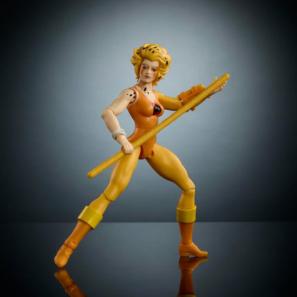 Masters of the Universe Origins & Thundercats Action Figure, Cheetara Toy, 1980s Crossover, 5.5-inch Posable with Removable Armor, Staff & Mini Comic