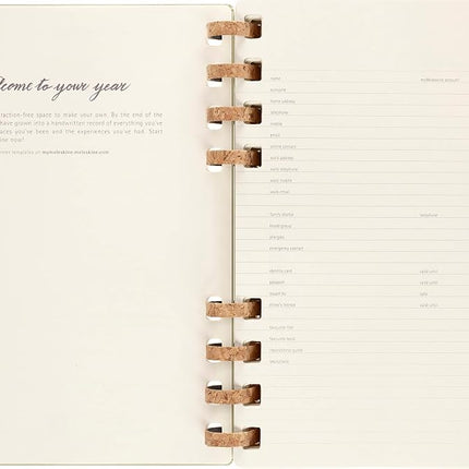 Moleskine Akademischer Monatsplaner 2023 -2024, 12-Monats-Wochen-und Monatsplanner, Universitätskalender mit Festem Einband, Größe: XL 20 x 25 cm, Crush Kiwi