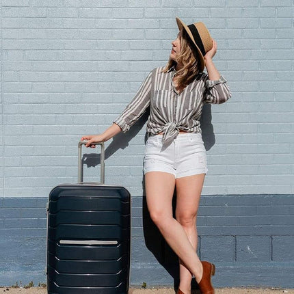 Samsonite Freeform Hardside Expandable with Double Spinner Wheels, Navy, Checked-Medium 24-Inch, Freeform hardside Expandable with Double Spinner reels