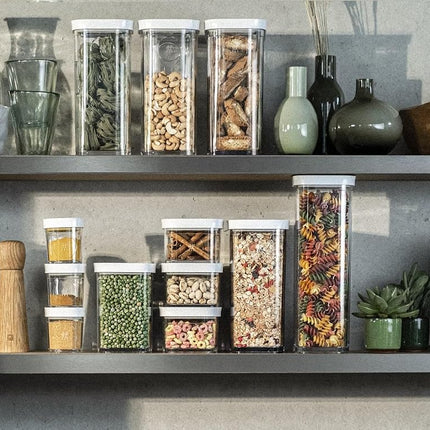 ZWILLING FRESH & SAVE CUBE Box, size 4S, modular & stackable container, airtight & vacuumable storage, dishwasher friendly, transparent