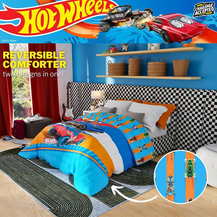 Franco Kids Bedding Super Soft Microfiber Reversible Comforter, Twin/Full, Hot Wheels