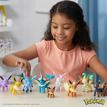 MEGA Pokémon Bulbasaur Evolution Set building Set with Vaperon and Espeon, GFV85 - Amazon Exclusive