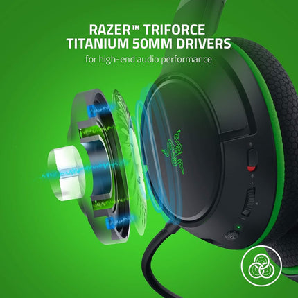 Casque de jeu sans fil Razer Kaira pour Xbox Series X|S, Xbox One : Haut-parleurs Triforce Titanium 50mm - Micro cardioïde - Coussinets d'oreille en mousse à mémoire de forme respirants - Bouton d'appairage EQ - Windows Sonic - Noir