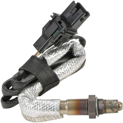 BOSCH 17070 Premium Original Equipment Oxygen Sensor - Compatible with Select Volvo C70, S60, S70, V70