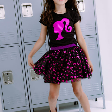 Barbie Girls Camiseta con estampado metálico y falda de malla de tul para niñas pequeñas a mayores, Negro/Película rosa, 6