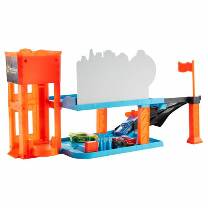 Disney and Pixar Cars Glow Racers Playset & 3 Toy Cars, Copper Canyon Glowing Garage Playset, Glow-in-the-Dark Elements & 1:55 Scale Vehicles, HPX75