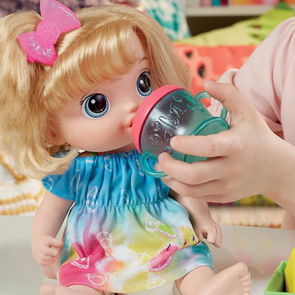 Baby Alive Fruity Drinks - Interactive Doll Drinking Her Nappy & Wet - Citrus Juicer & Artificial Fruits - Rainbow Outfit with Fruit Motifs - Ages 3+