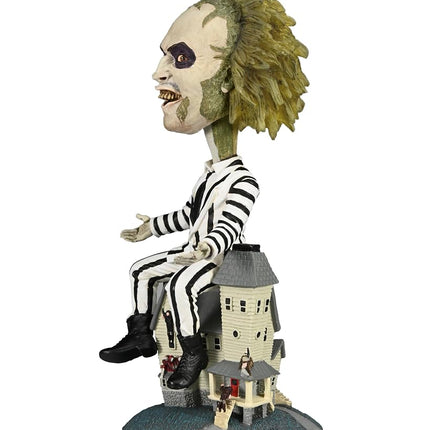 Figura NECA Head Knocker Beetlejuice Traje a Rayas 20cm