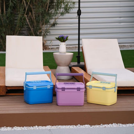 Stanley Easy-Carry Outdoor Cooler 16 QT Azure