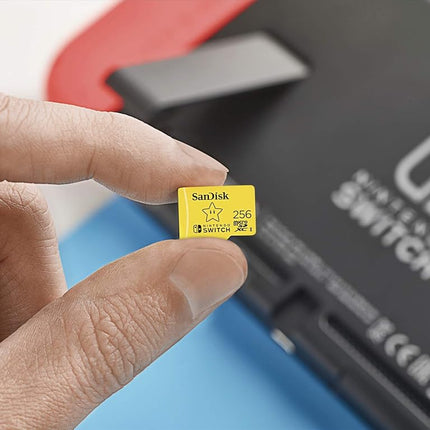 SANDISK microSD Card 256GB, Super Mario Super Star Edition