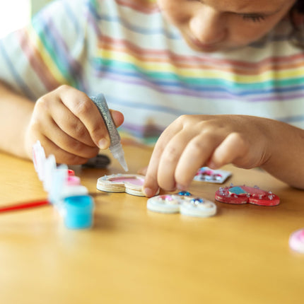 Melissa & Doug Paint & Decorate Your Own Wooden Magnets Craft Kit � Butterflies, Hearts, Flowers