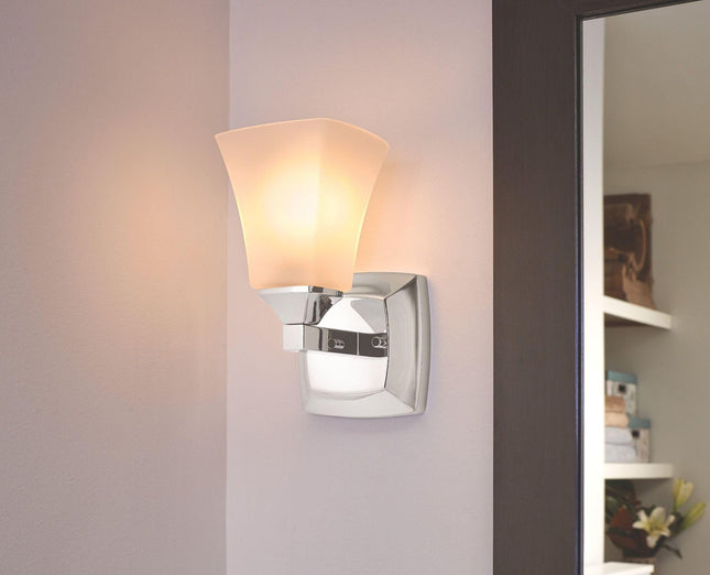 Moen YB5161CH Voss Bath Lighting One Globe, Chrome