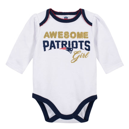 Gerber NFL Baby Girls 3 Pack Bodysuit Registry Gift Set Footed Pant and Cap, Team Color, 3-6M US