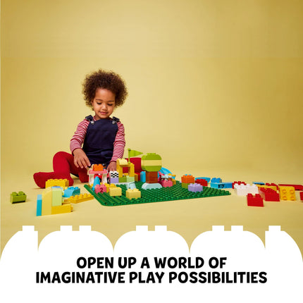 LEGO DUPLO Placa base verde – Cimiento de 24x24 espigas para que los niños pequeños construyan, jueguen y exhiban sus creaciones de ladrillo – Juguete de construcción de placa base para niños – 10980
