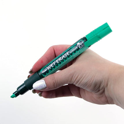 Pentel Arts Wet Erase Chalk Marker, Ideal on Blackboards and Windows, Small Chisel Tip, Green Ink, SMW26-D, Box of 12
