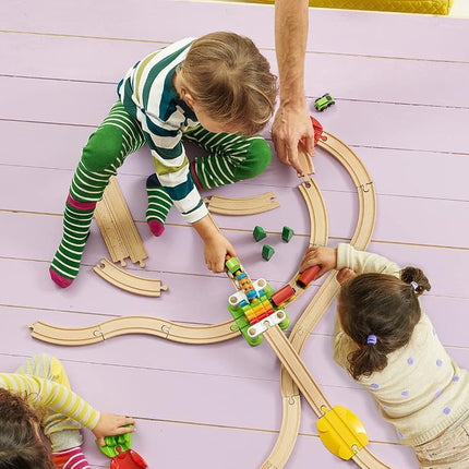 BRIO My First Railway 33727 Beginner Pack Wooden Train Set with Track – Push-Along Train & Rattle Wagon, Toddler Preschool Toy Gift for Boys & Girls, 18 Months and Up