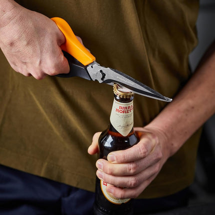 Fiskars Multi-Purpose Garden Shears - 7-in-1 Garden Multi-Tool with Sheath - Yard and Garden Tools - Orange/Black