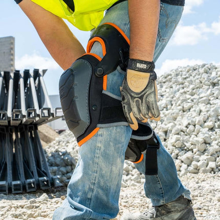 Klein Tools 60491 Hinged Knee Pads Heavy Duty Gel Foam Protectors with Quick Release Buckle and Thigh Strap - Black