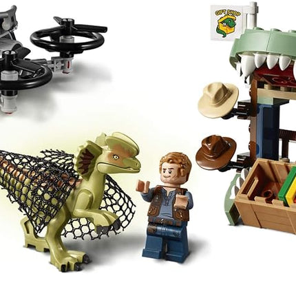 LEGO Jurassic World Dilophosaurus on The Loose 75934 Building Kit, New 2019 (168 Pieces)