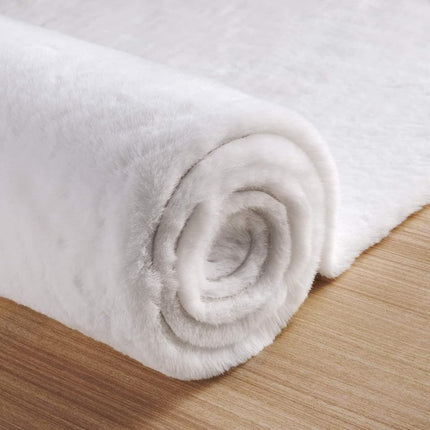 ORINOVA White Washable Furry Area Rug Runner Faux Bunny Fuzzy Fur Rugs for Bedroom Living Room 60x180cm Rug Runners for Hallways Room Decor