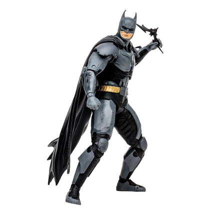 Figurine Batman McFarlane Toys 17,8 cm - Figurines DC Multiverse - Intérieur de la bande dessinée - 22 points d'articulation - Carte d'art à collectionner incluse - Gris, noir, jaune