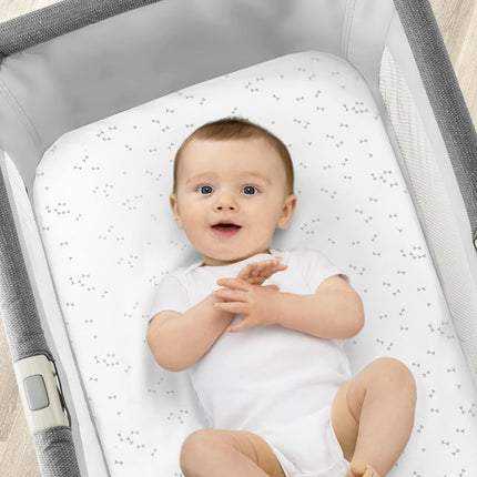 Chicco LullaGo Bassinet Sheets - Grey Triangle 2-Pack | Grey