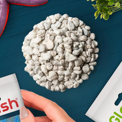 GloFish aquarium Gravel 5 Pounds, White, Complements Tanks (29022)