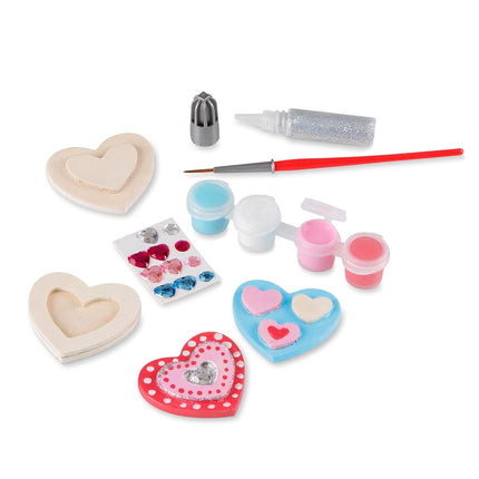 Melissa & Doug Created by Me! Wooden Heart Magnets Craft Kit (4 Designs, 4 Paints, Stickers, Glitter Glue)