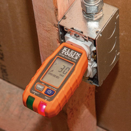 Klein Tools 80101 Kit de probador de casas, probadores de salida y receptáculo GFCI, multímetro, NCVT, buscador de interrupto