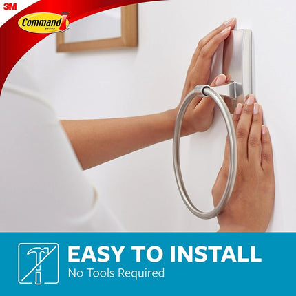 Command Towel Ring [Removable]: 1 Ring (Satin Nickel)