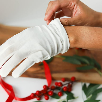 Weleda Skin Food Hand Mask Experience