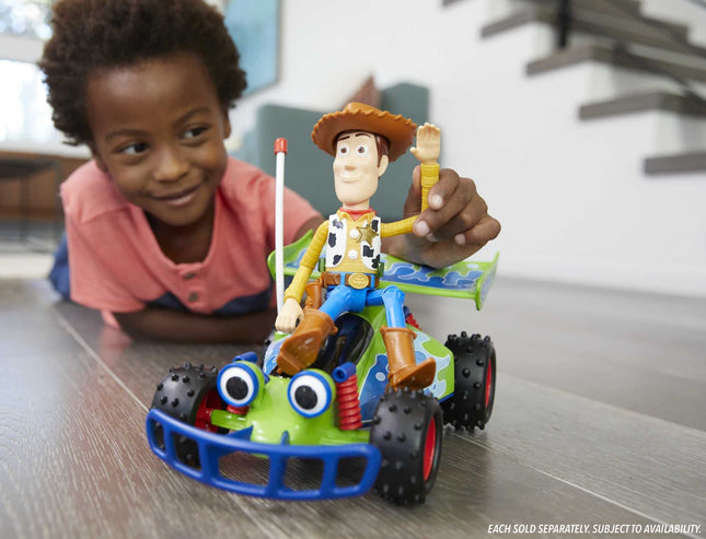 Disney Pixar Toy Story Woody Action Figure, 9.2-in / 23.4-cm Tall, Highly Posable with Authentic Detail, Collectible Movie Toy, Gift for Collectors & Kids Ages 3 Years Old & Up