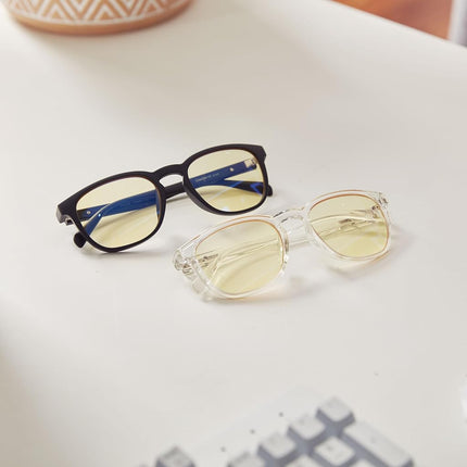 GUNNAR - Gaming and Computer Glasses - Blocks 65% Blue Light - Oakland, Crystal, Amber Tint, Amber, One Size