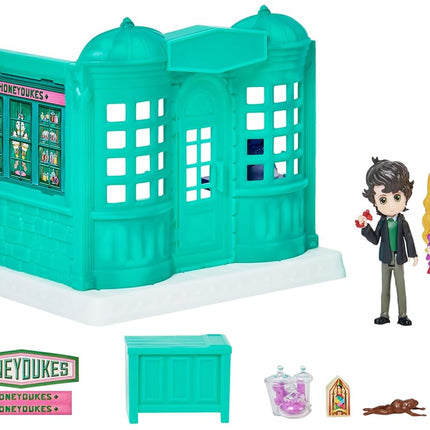 Wizarding World Harry Potter, Magical Minis Honeydukes Sweet Shop with 2 Exclusive Figures and 5 Accessories, Kids’ Toys for Ages 6 and up